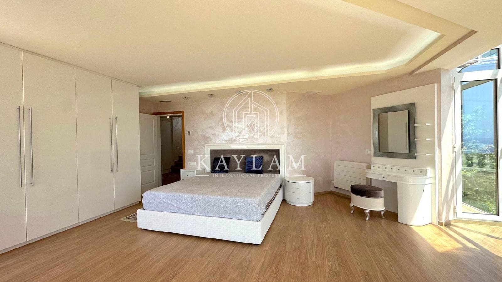 4 soveværelse Villa til salg i Lloret de Mar med swimmingpool garage - € 1.200.000 (Ref: 7695698)