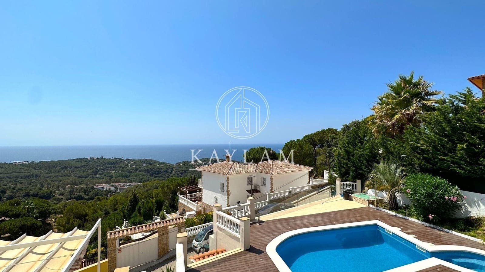 4 soveværelse Villa til salg i Lloret de Mar med swimmingpool garage - € 1.200.000 (Ref: 7695698)