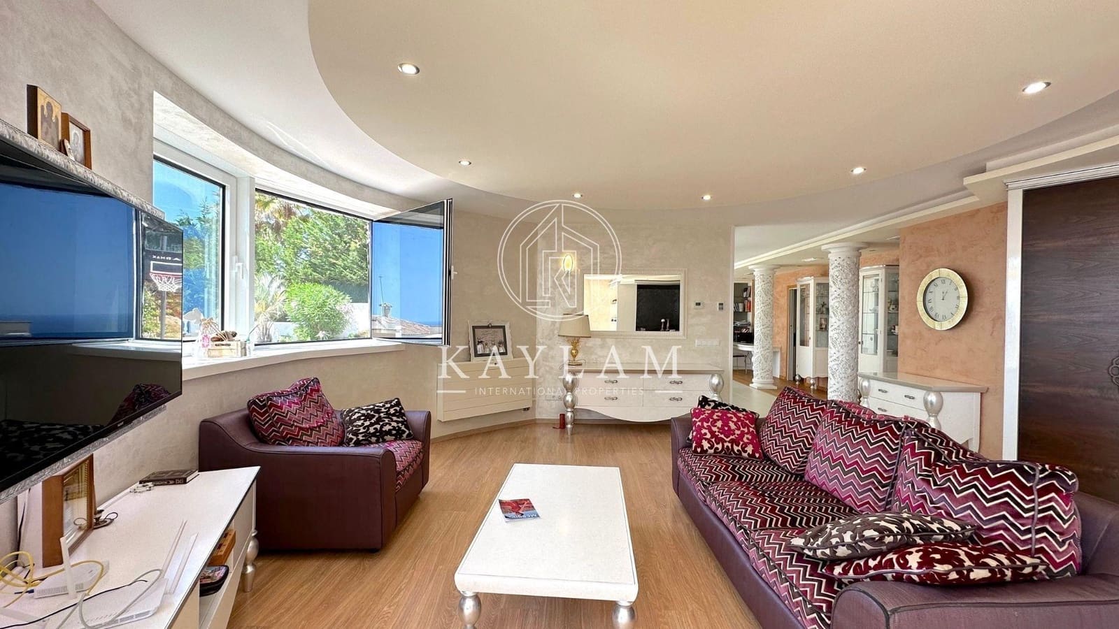 4 soveværelse Villa til salg i Lloret de Mar med swimmingpool garage - € 1.200.000 (Ref: 7695698)