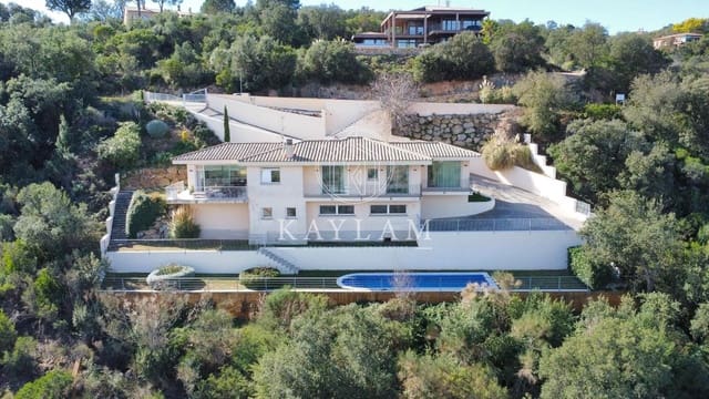 5 chambre Villa/Maison à vendre à Platja d'Aro, Castell-Platja d'Aro avec garage - 996 000 € (Ref: 7717028)