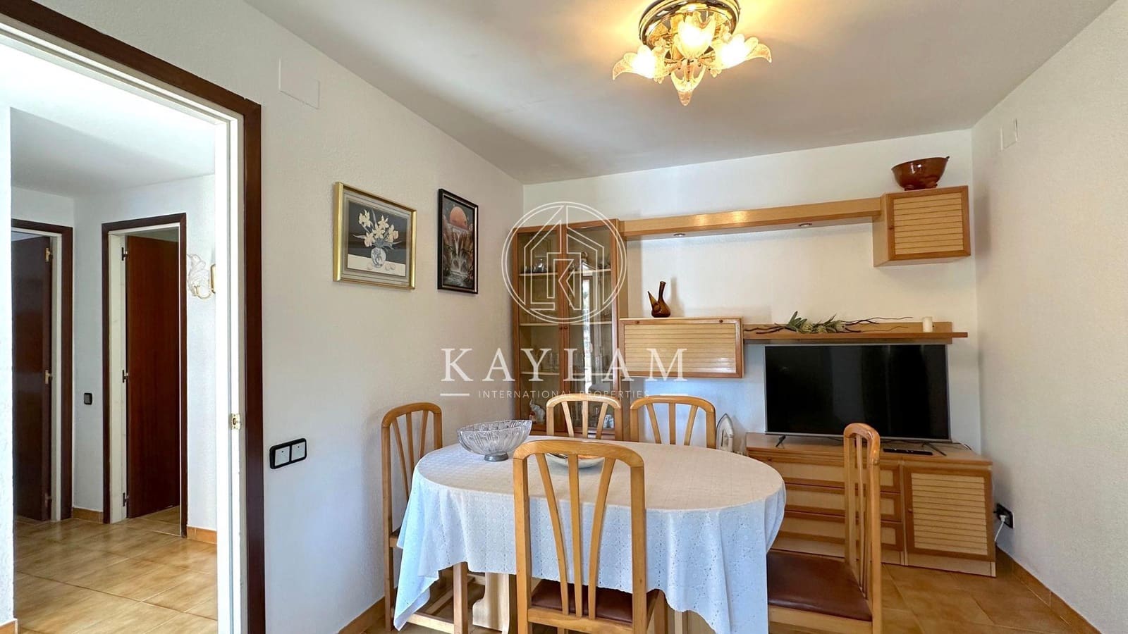 7 bedroom Villa for sale in Lloret de Mar - € 490,000 (Ref: 7744260)