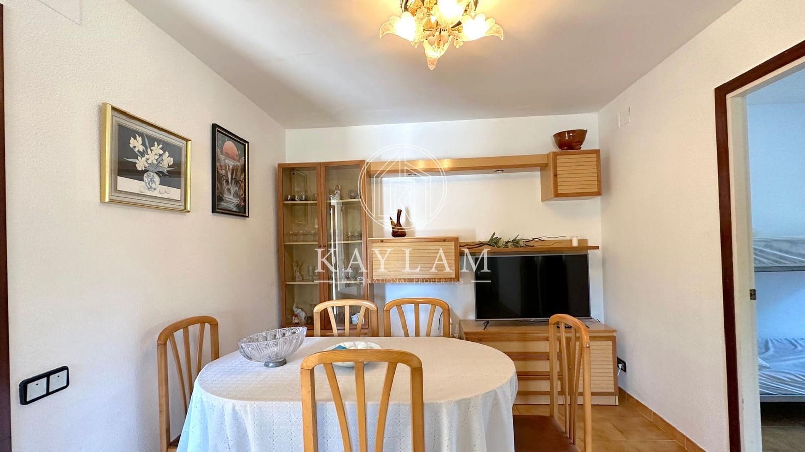 7 bedroom Villa for sale in Lloret de Mar - € 490,000 (Ref: 7744260)