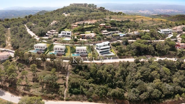 Chalet de 4 habitaciones en Begur en venta - 1.731.000 € (Ref: 7767312)