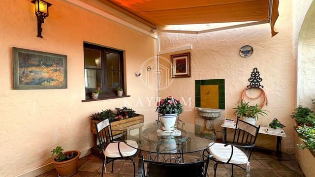 3 quarto Moradia para venda em Platja d'Aro, Castell-Platja d'Aro - 695 000 € (Ref: 7775375)