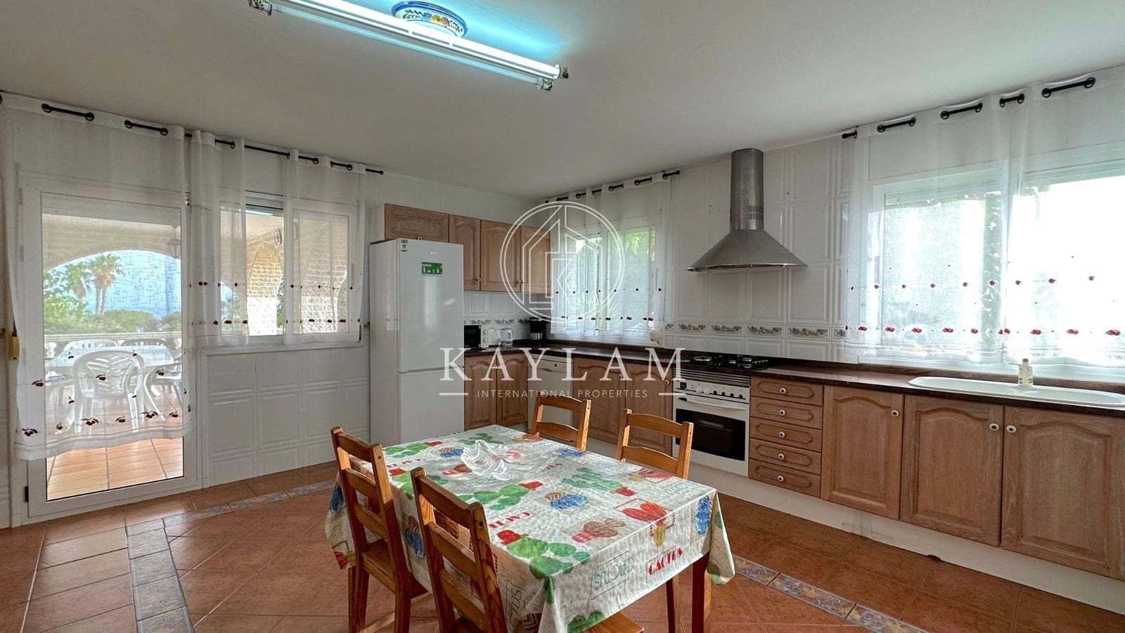 7 slaapkamer Villa te koop in Lloret de Mar - € 845.000 (Ref: 7784753)