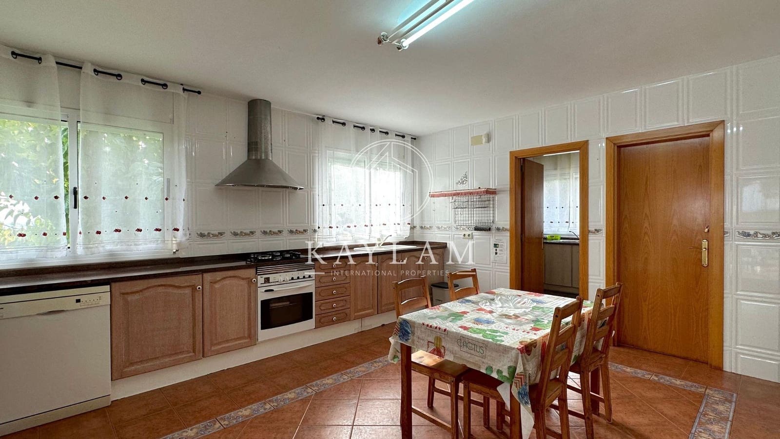 7 slaapkamer Villa te koop in Lloret de Mar - € 845.000 (Ref: 7784753)