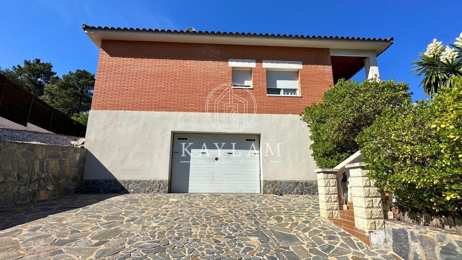 Chalet de 3 habitaciones en Lloret de Mar en venta - 390.000 € (Ref: 7789638)