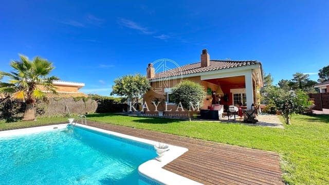 3 makuuhuone Huvila myytävänä paikassa Lloret de Mar - 390 000 € (Ref: 7789638)