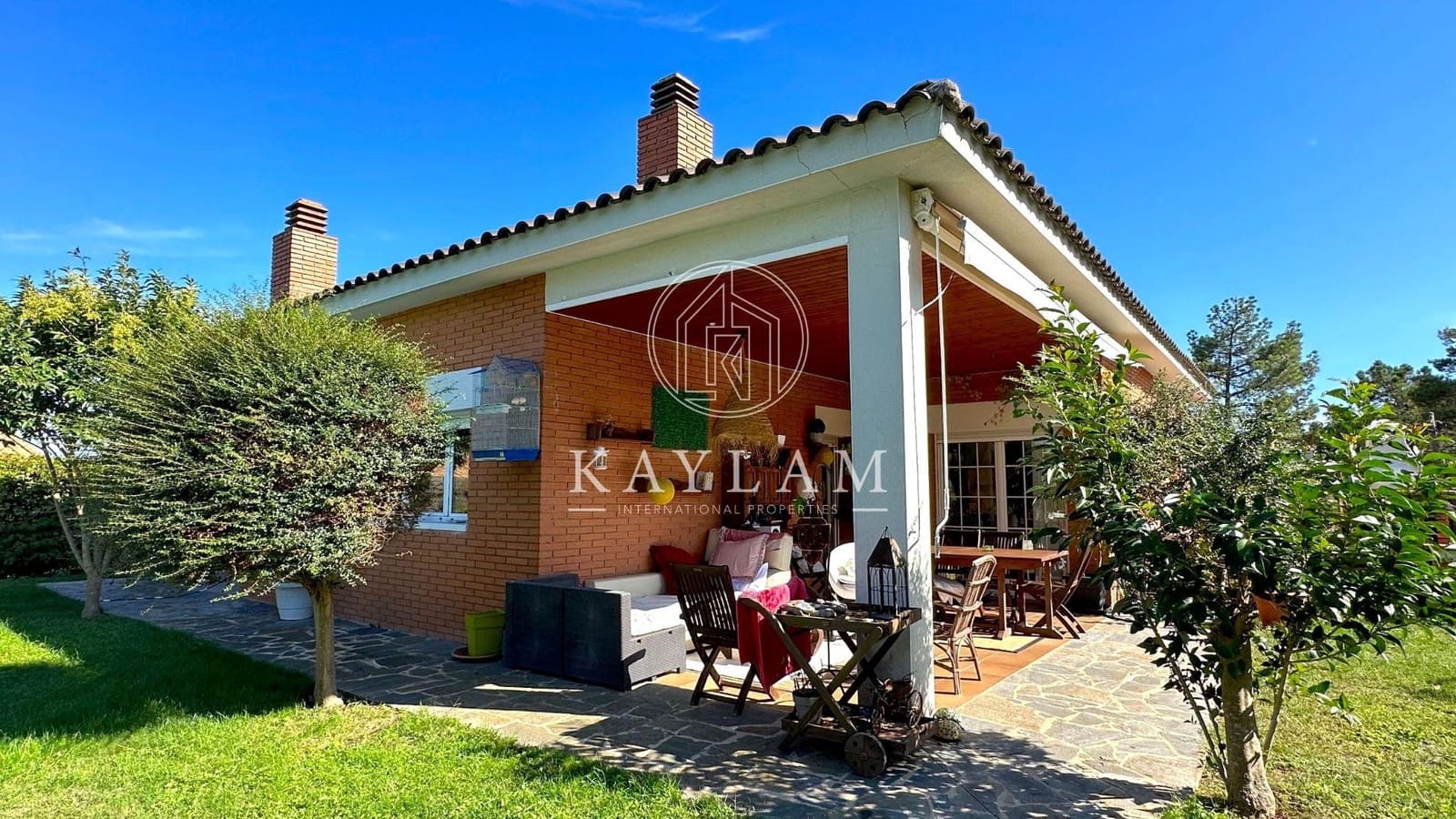 Chalet de 3 habitaciones en Lloret de Mar en venta - 390.000 € (Ref: 7789638)