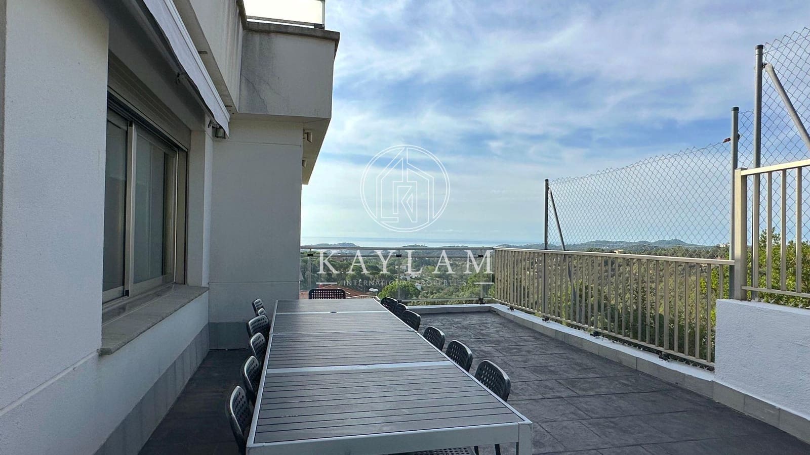 6 slaapkamer Villa te koop in Lloret de Mar - € 550.000 (Ref: 7796188)