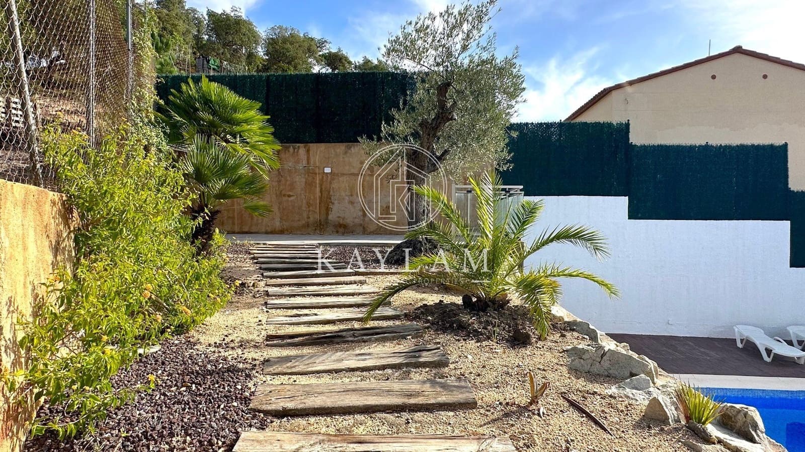 6 slaapkamer Villa te koop in Lloret de Mar - € 550.000 (Ref: 7796188)