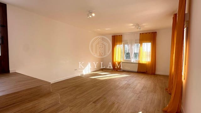 3 makuuhuone Huvila myytävänä paikassa Calonge i Sant Antoni - 465 000 € (Ref: 7796189)