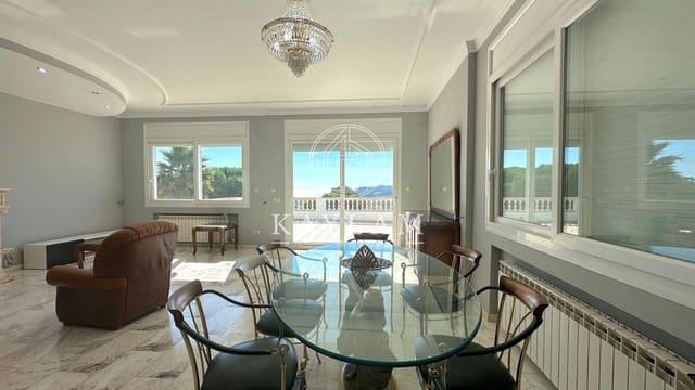 4 soveværelse Villa til salg i Roca Grossa, Lloret de Mar - € 699.000 (Ref: 7814058)