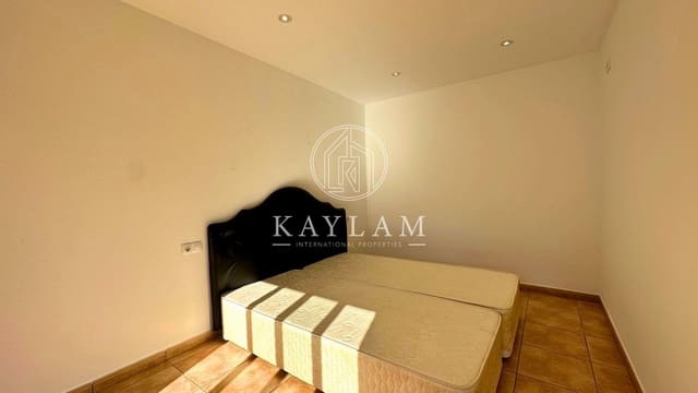 4 bedroom Villa for sale in Caldes de Malavella - € 390,000 (Ref: 7821368)