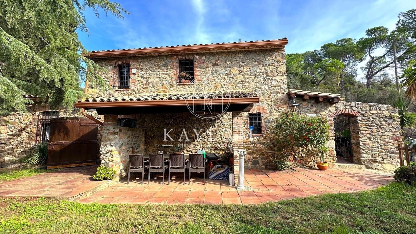 3 bedroom Finca/Country House for sale in Calonge i Sant Antoni - € 450,000 (Ref: 7821370)