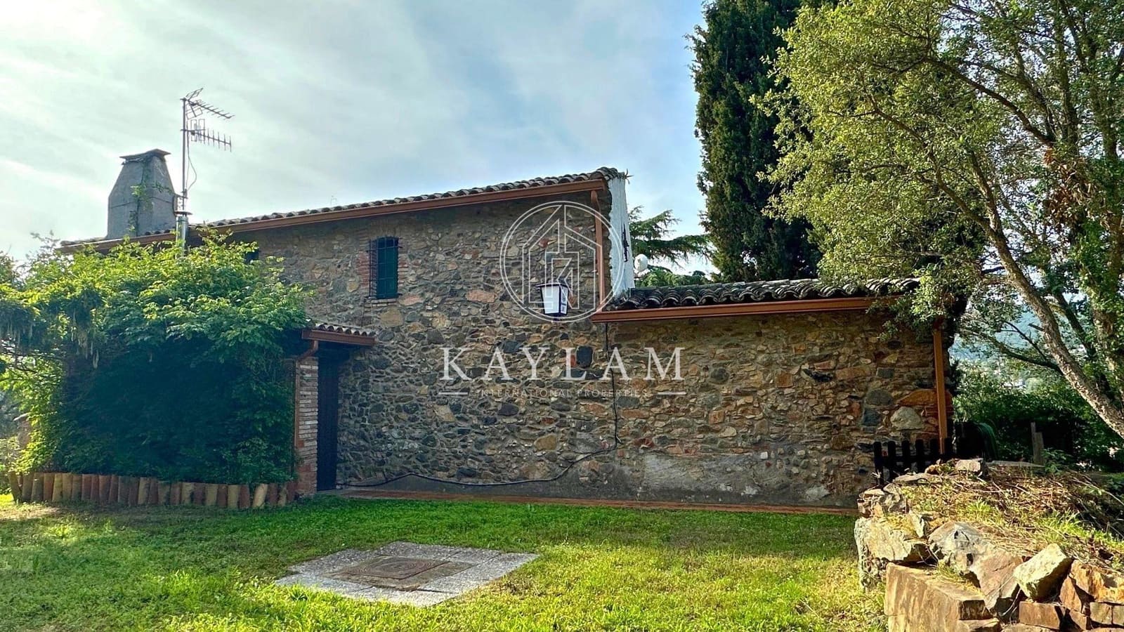 3 bedroom Finca/Country House for sale in Calonge i Sant Antoni - € 450,000 (Ref: 7821370)