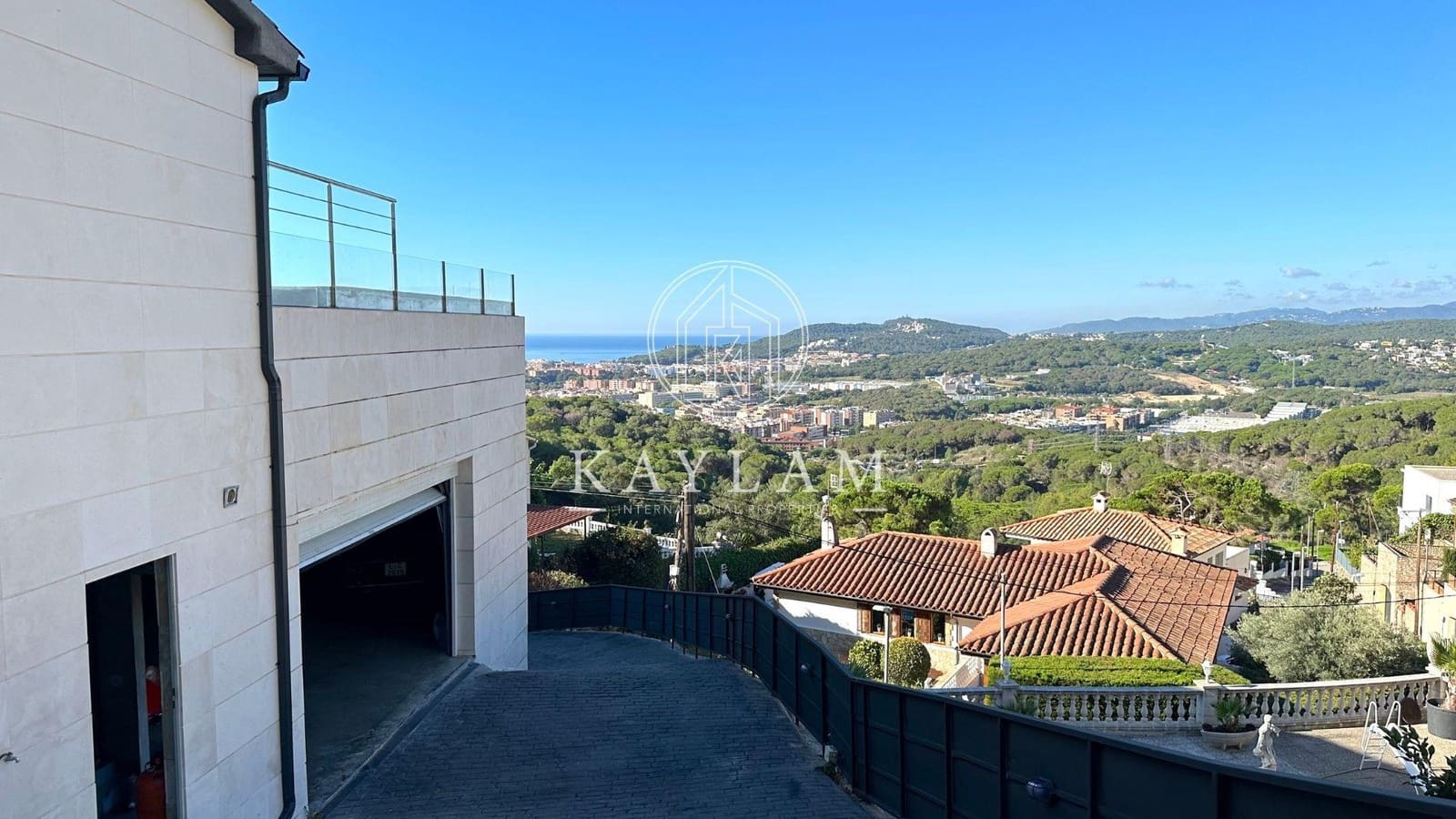 3 makuuhuone Huvila myytävänä paikassa Lloret de Mar - 750 000 € (Ref: 7821372)