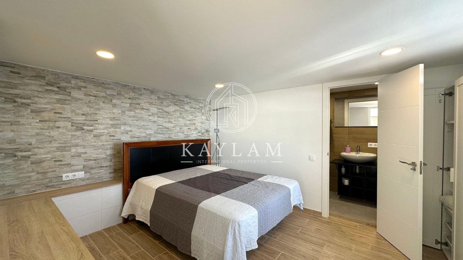 Chalet de 6 habitaciones en Lloret de Mar en venta - 1.290.000 € (Ref: 7841663)