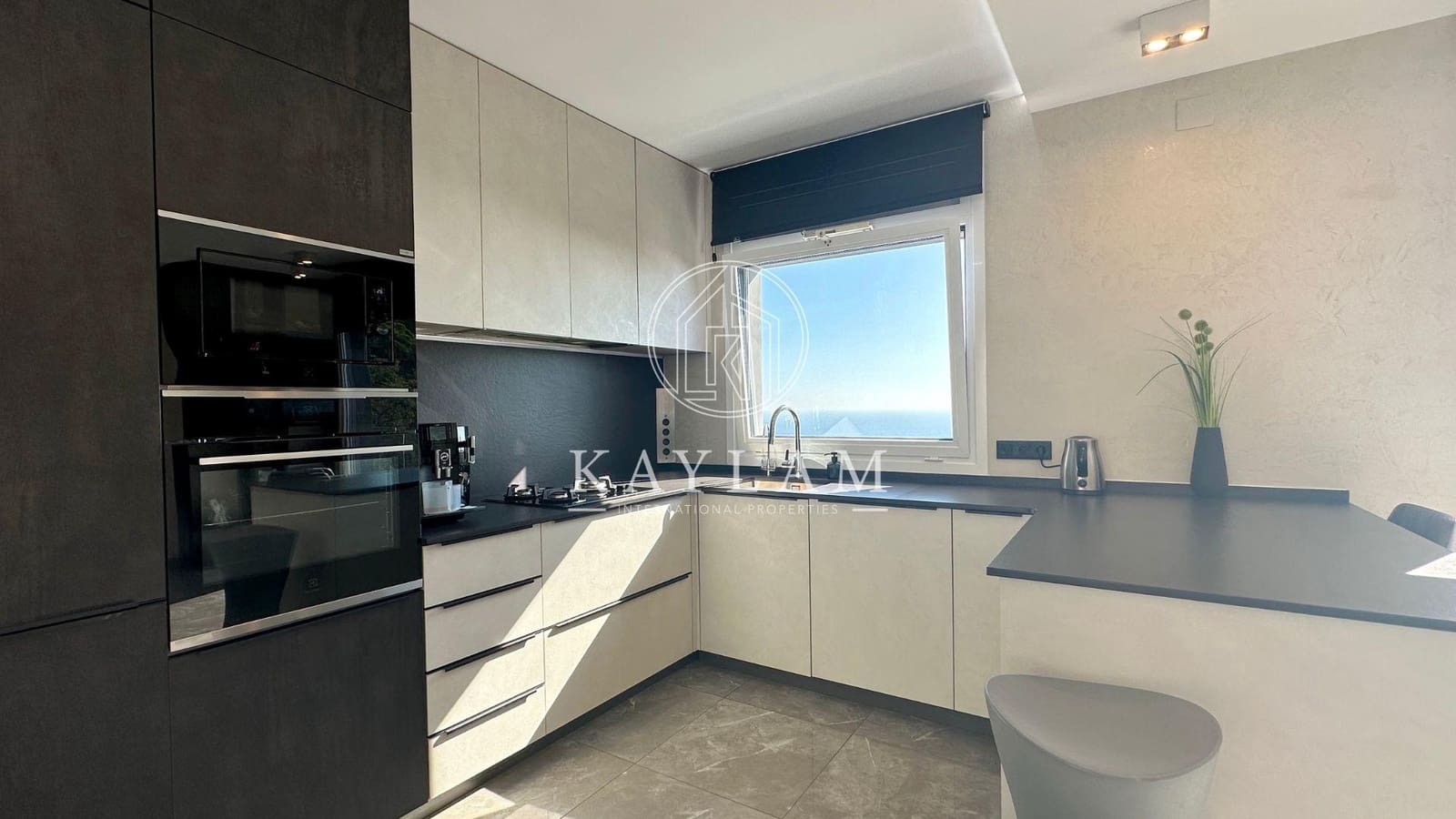 Chalet de 6 habitaciones en Lloret de Mar en venta - 1.290.000 € (Ref: 7841663)