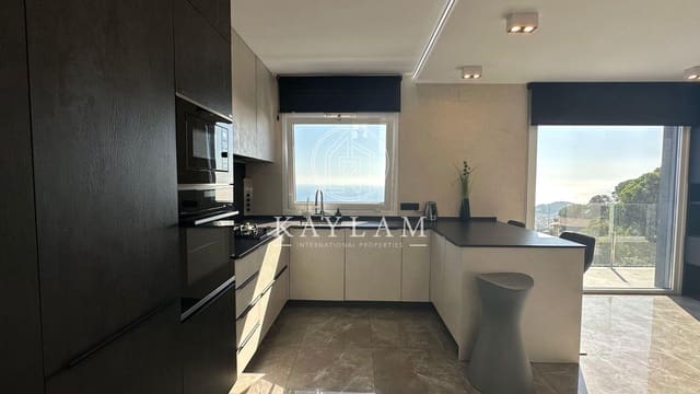 6 soverom Villa til salgs i Roca Grossa, Lloret de Mar - € 1 290 000 (Ref: 7841663)