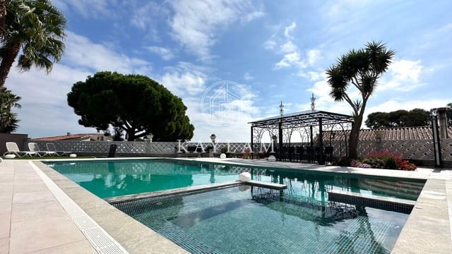 5 Zimmer Villa zu verkaufen in Platja d'Aro, Castell-Platja d'Aro - 1.400.000 € (Ref: 7843235)