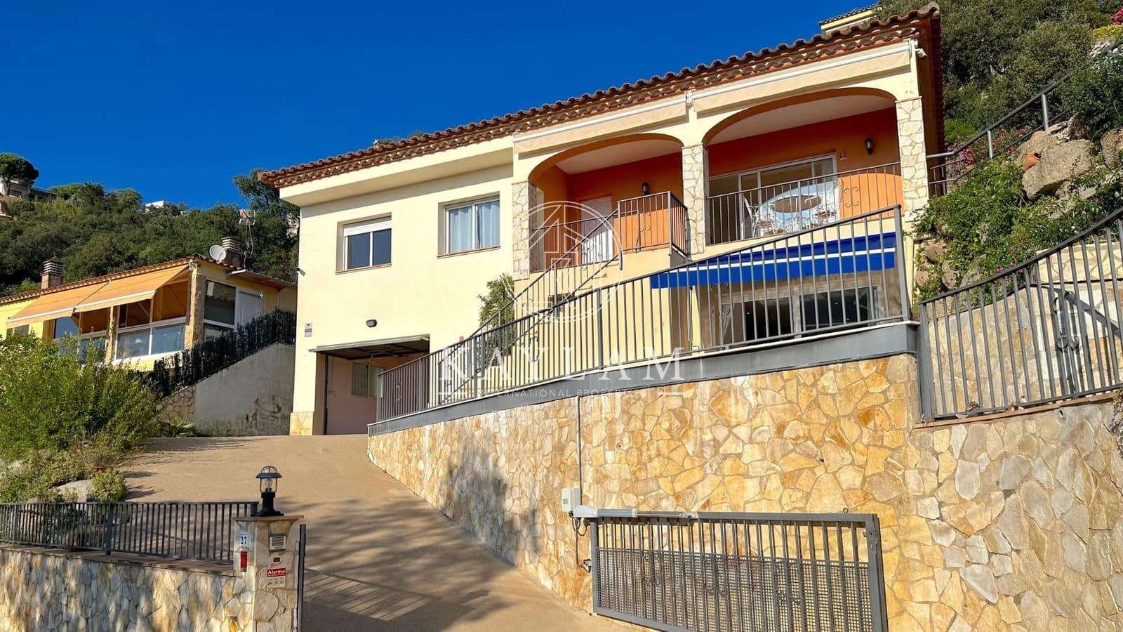 4 makuuhuone Huvila myytävänä paikassa Santa Cristina d'Aro - 459 000 € (Ref: 7843238)