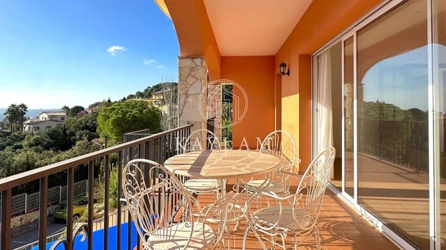 4 makuuhuone Huvila myytävänä paikassa Santa Cristina d'Aro - 459 000 € (Ref: 7843238)