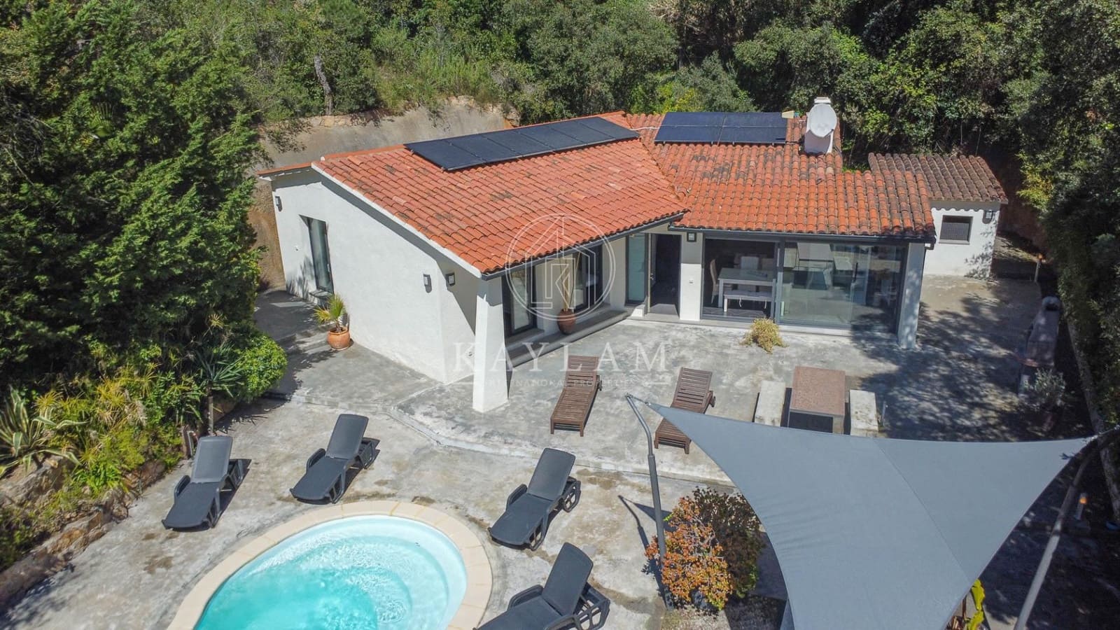 4 slaapkamer Villa te koop in Lloret de Mar met garage - € 550.000 (Ref: 7941659)