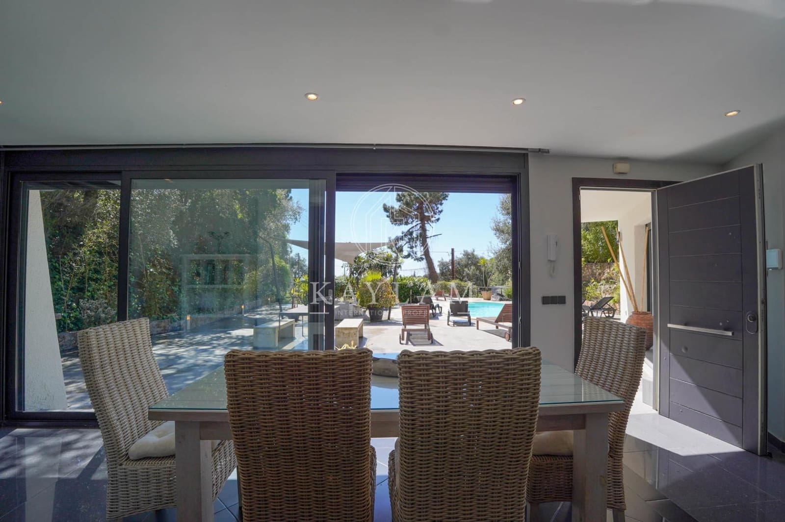 4 soveværelse Villa til salg i Lloret de Mar med garage - € 550.000 (Ref: 7941659)