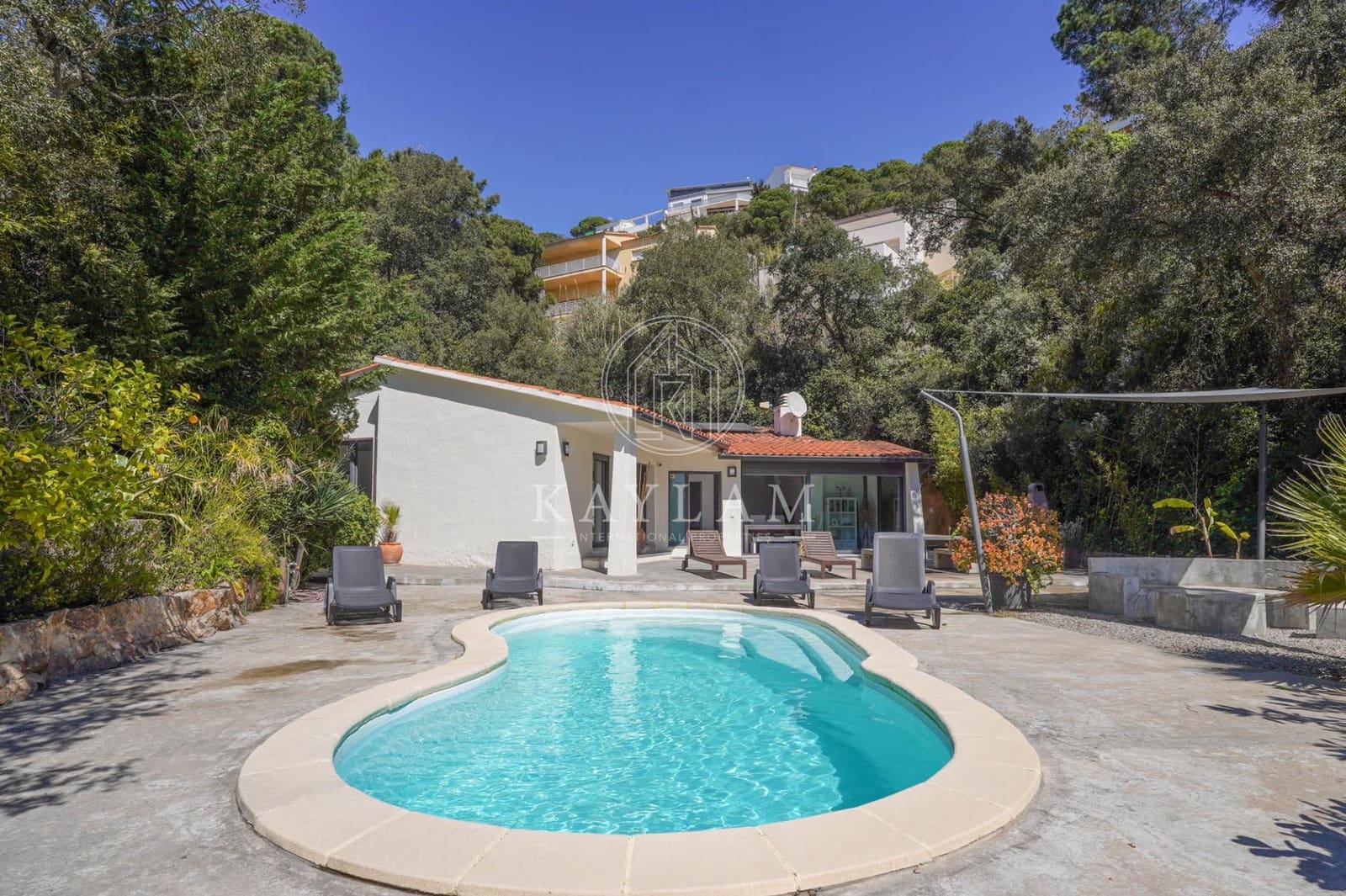 4 soveværelse Villa til salg i Lloret de Mar med garage - € 550.000 (Ref: 7941659)
