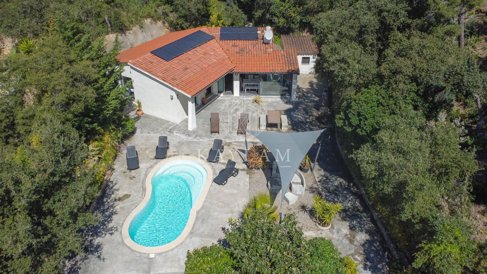 4 soveværelse Villa til salg i Lloret de Mar med garage - € 550.000 (Ref: 7941659)
