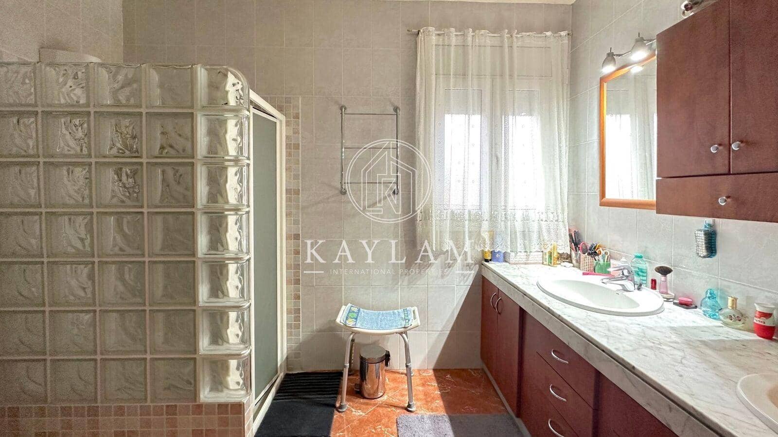 5 soveværelse Villa til salg i Lloret de Mar - € 430.000 (Ref: 8010319)