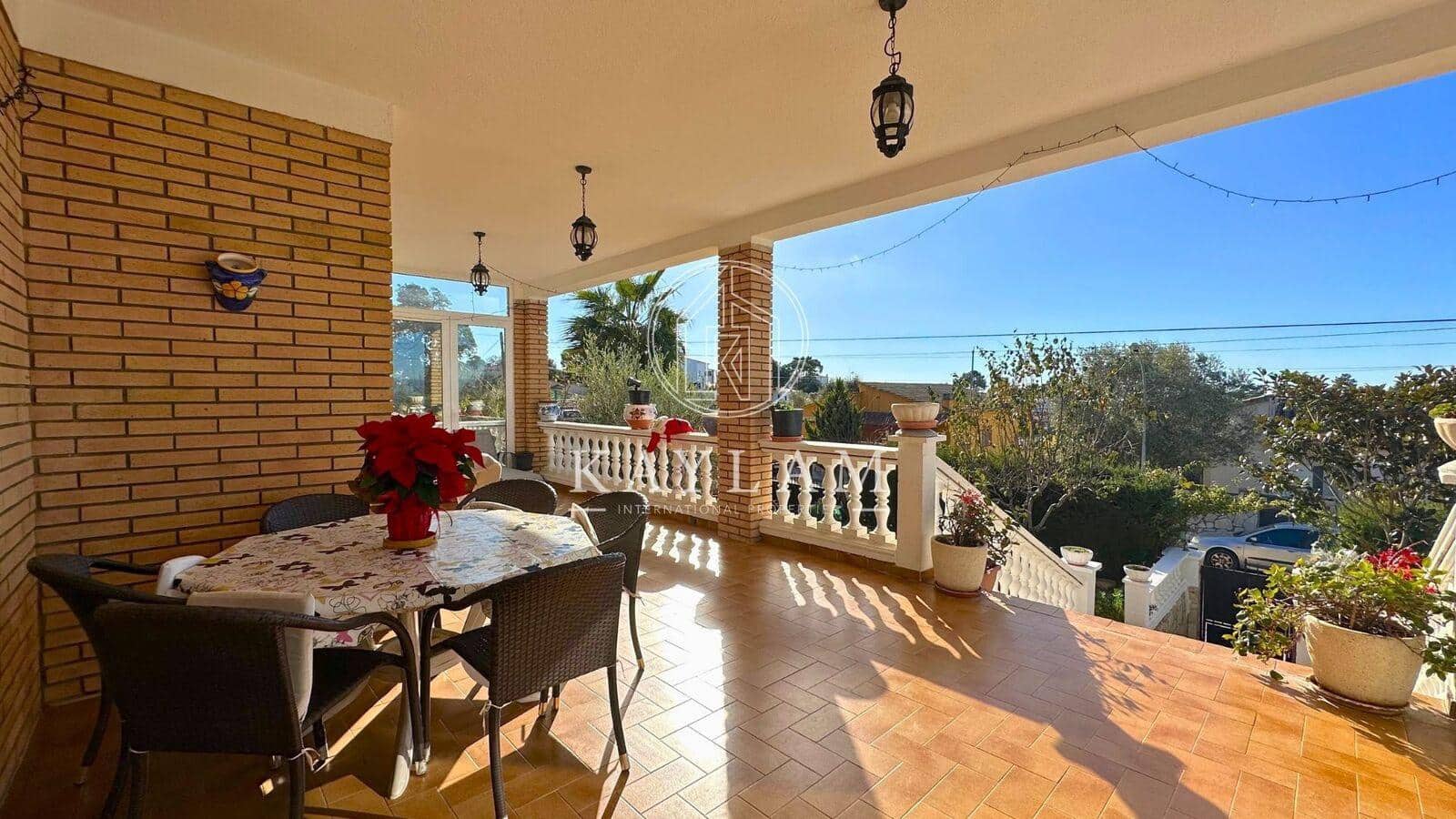 5 soveværelse Villa til salg i Lloret de Mar - € 430.000 (Ref: 8010319)