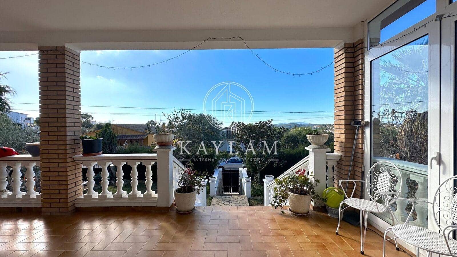 5 soveværelse Villa til salg i Lloret de Mar - € 430.000 (Ref: 8010319)