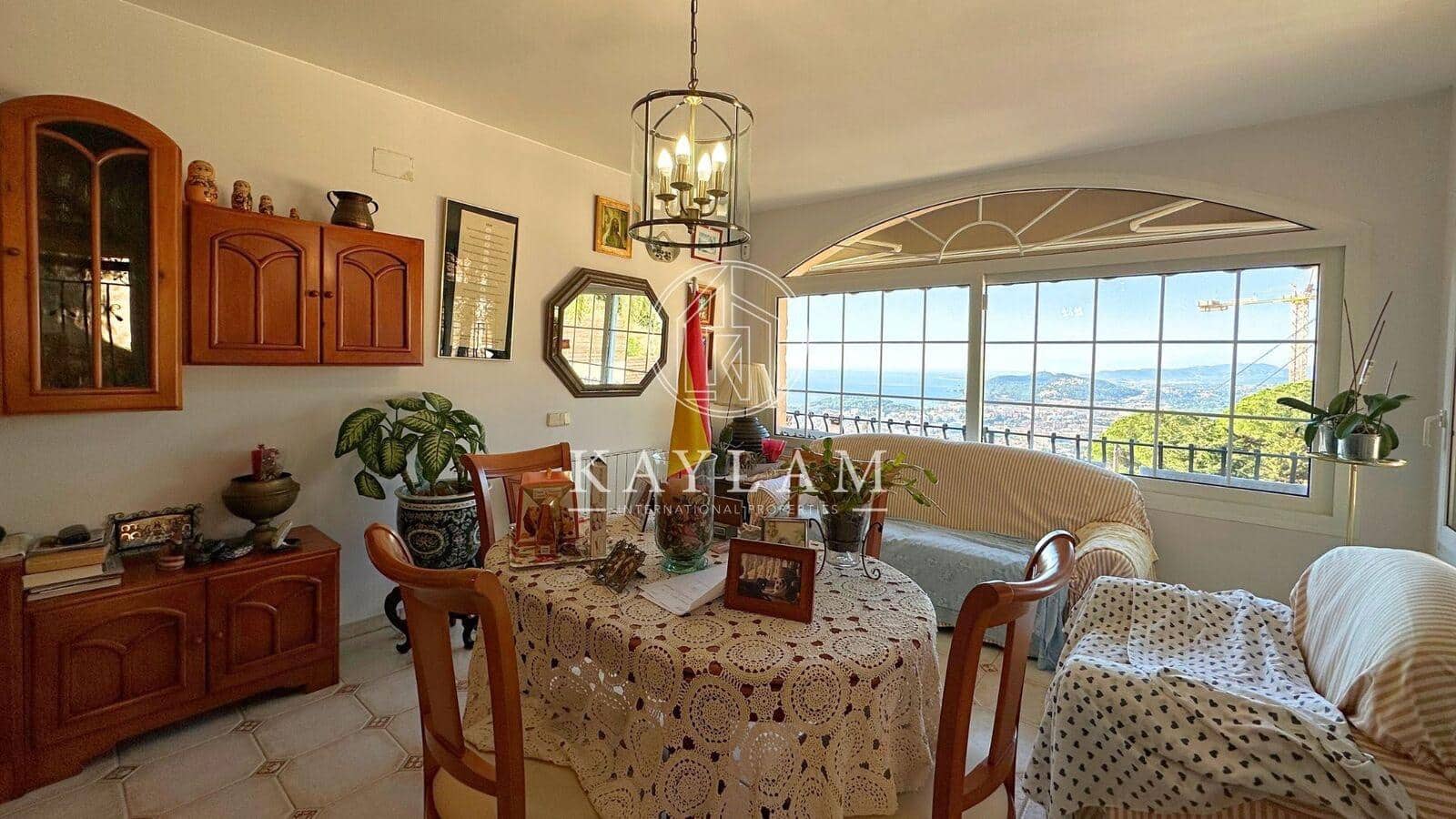 4 soverom Villa til salgs i Lloret de Mar - € 950 000 (Ref: 8014411)