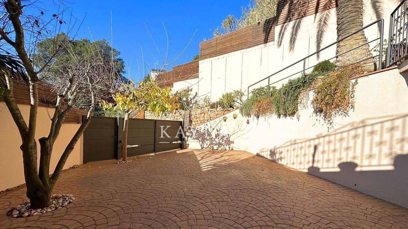 4 soverom Villa til salgs i Lloret de Mar - € 950 000 (Ref: 8014411)