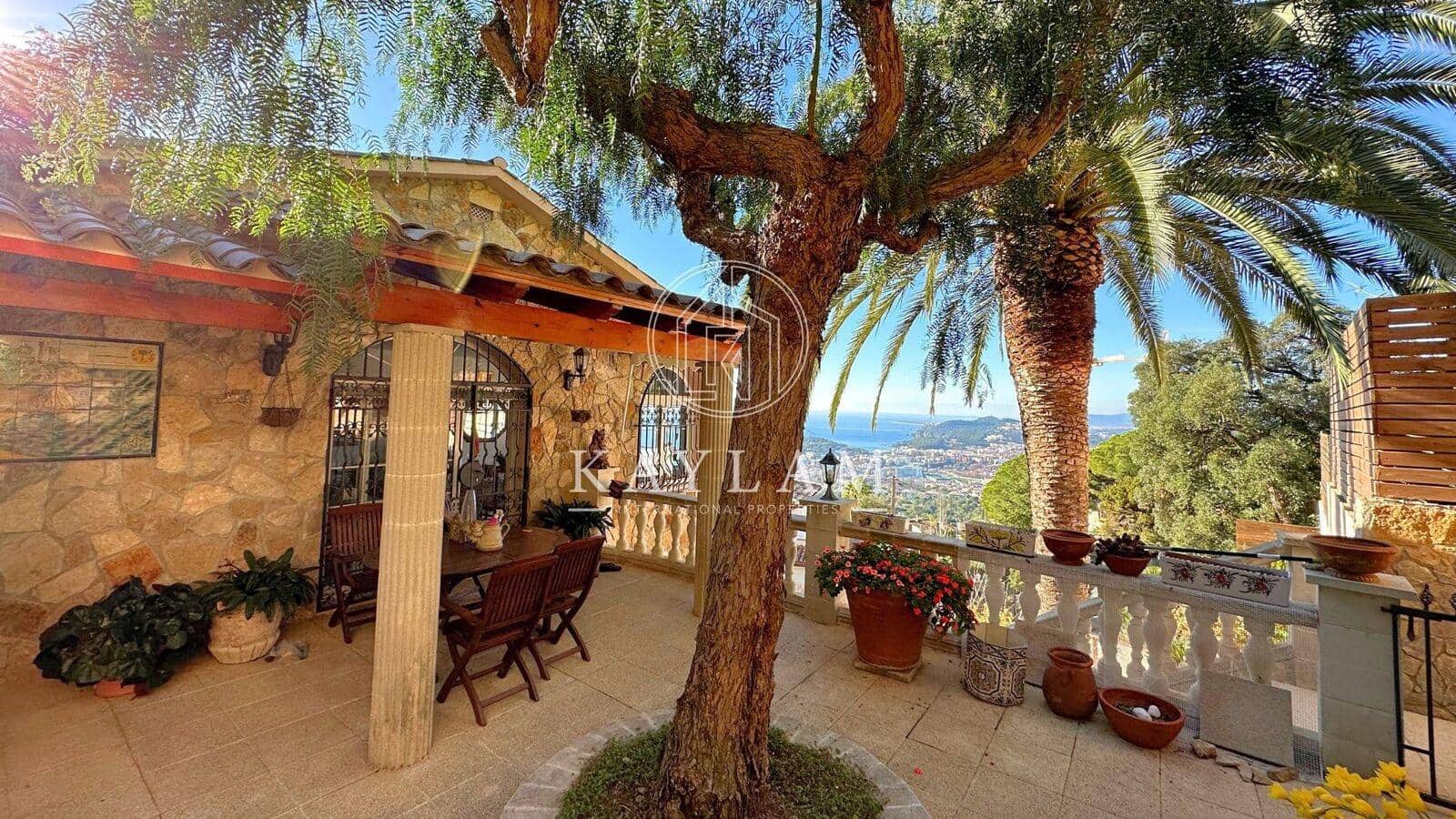 4 soverom Villa til salgs i Lloret de Mar - € 950 000 (Ref: 8014411)