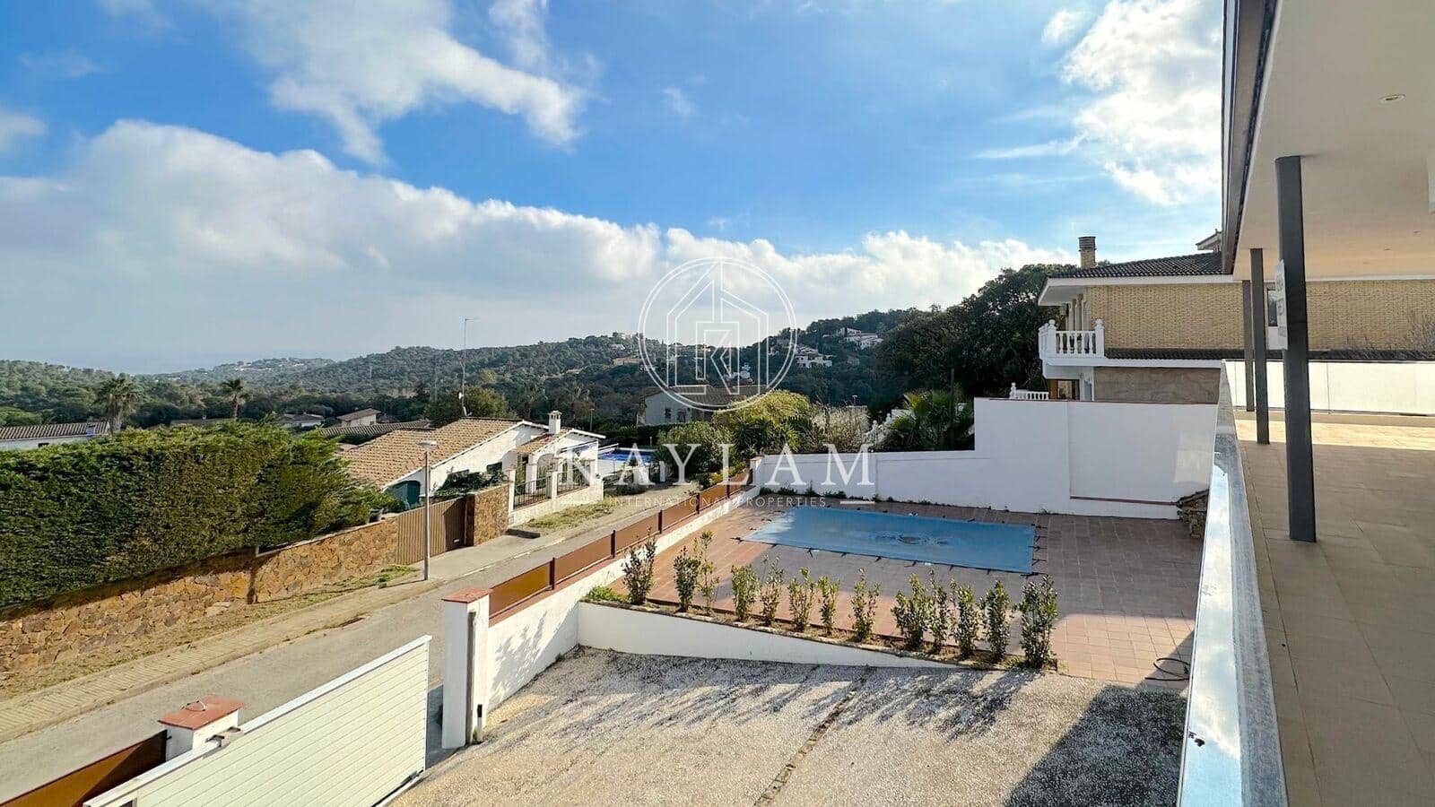 5 bedroom Villa for sale in Calonge i Sant Antoni - € 900,000 (Ref: 8035205)
