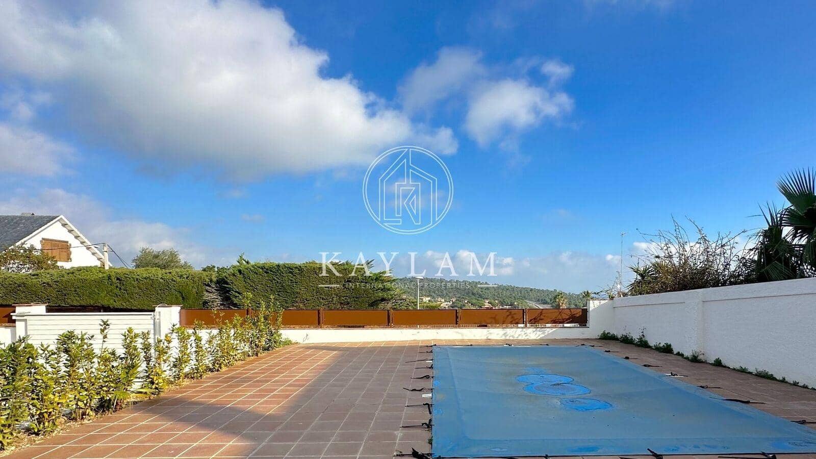 5 bedroom Villa for sale in Calonge i Sant Antoni - € 900,000 (Ref: 8035205)