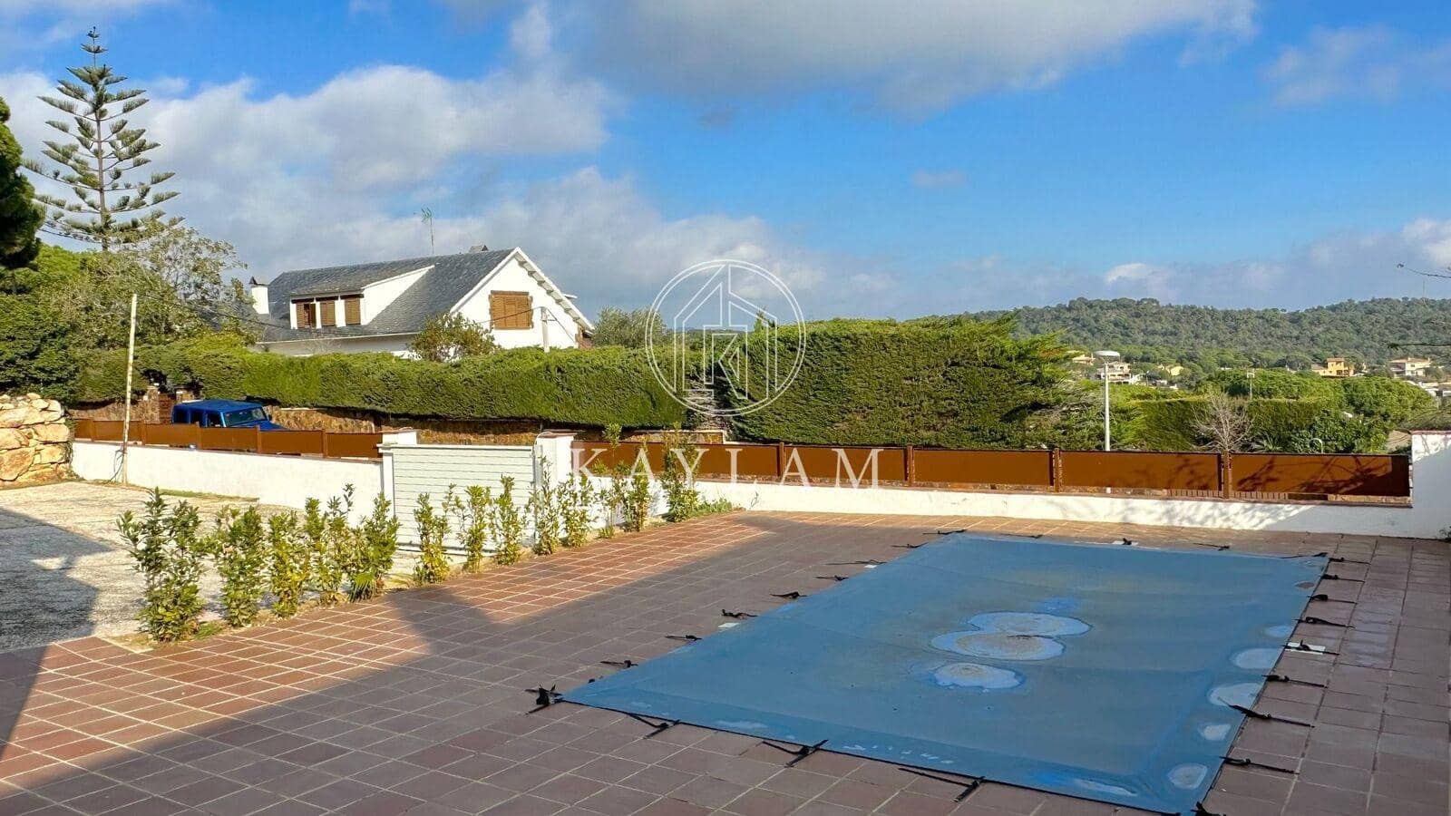 5 bedroom Villa for sale in Calonge i Sant Antoni - € 900,000 (Ref: 8035205)