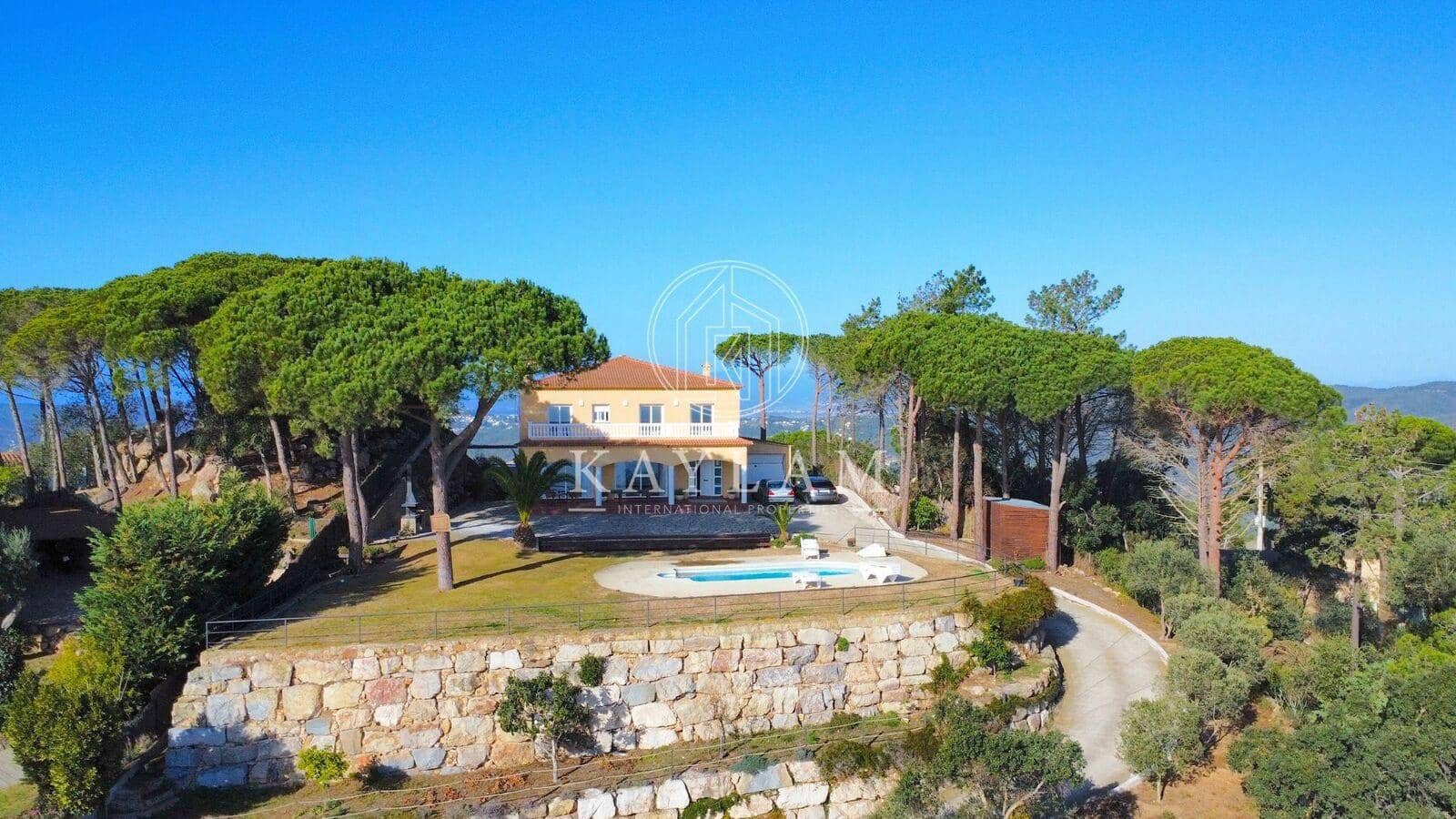 9 chambre Villa/Maison à vendre à Lloret de Mar - 850 000 € (Ref: 8046483)
