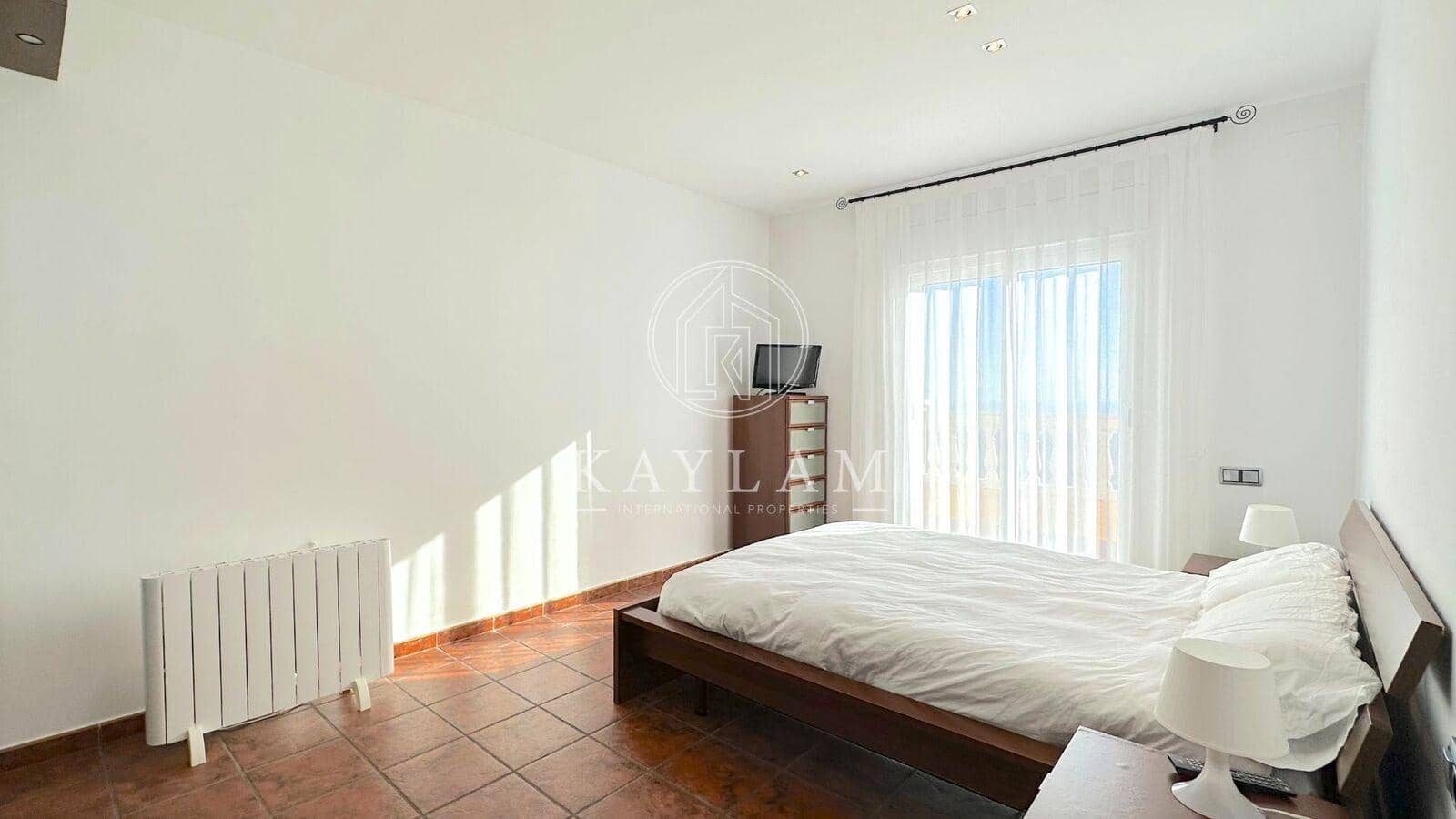 9 chambre Villa/Maison à vendre à Lloret de Mar - 850 000 € (Ref: 8046483)