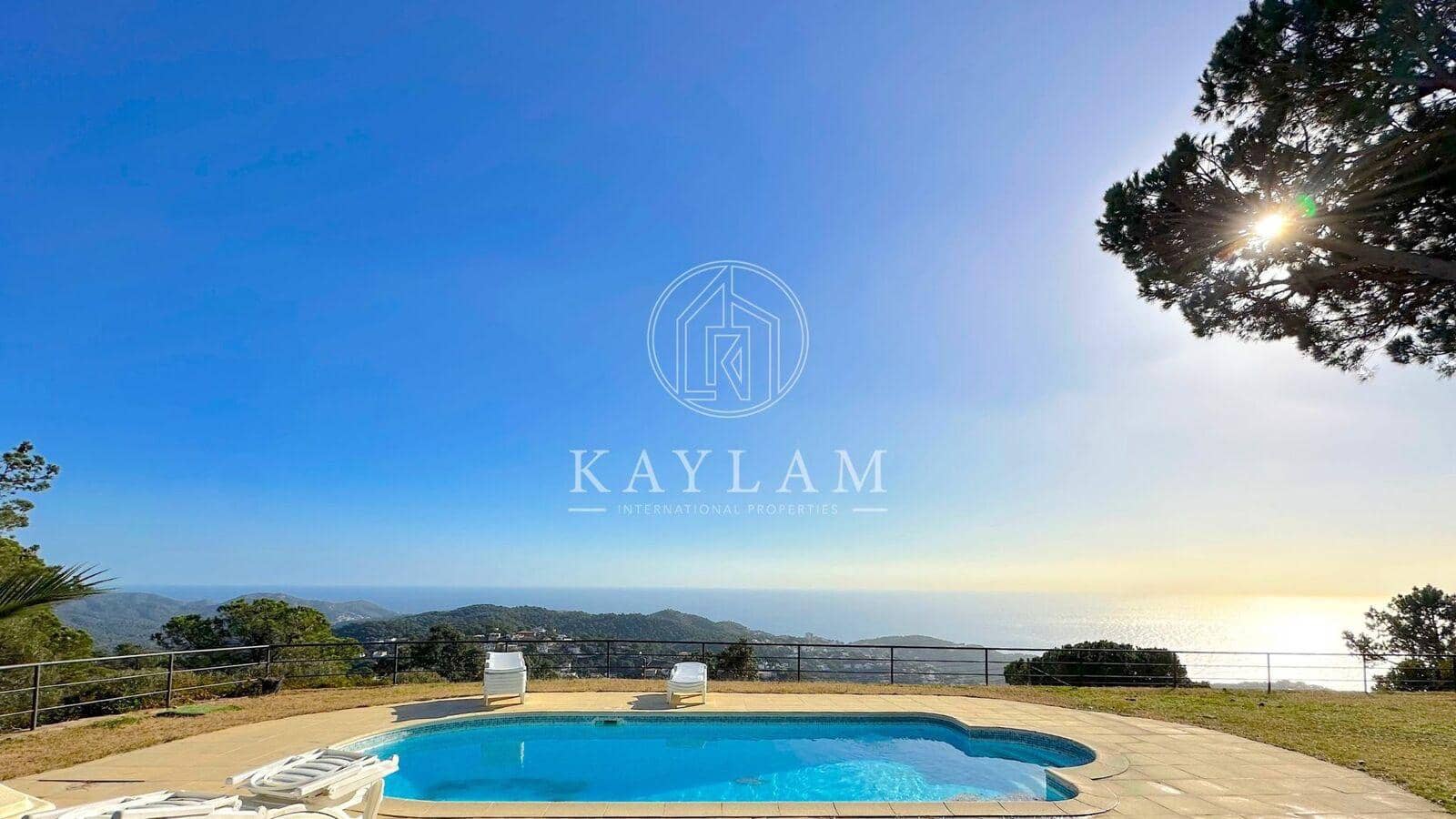 9 chambre Villa/Maison à vendre à Lloret de Mar - 850 000 € (Ref: 8046483)