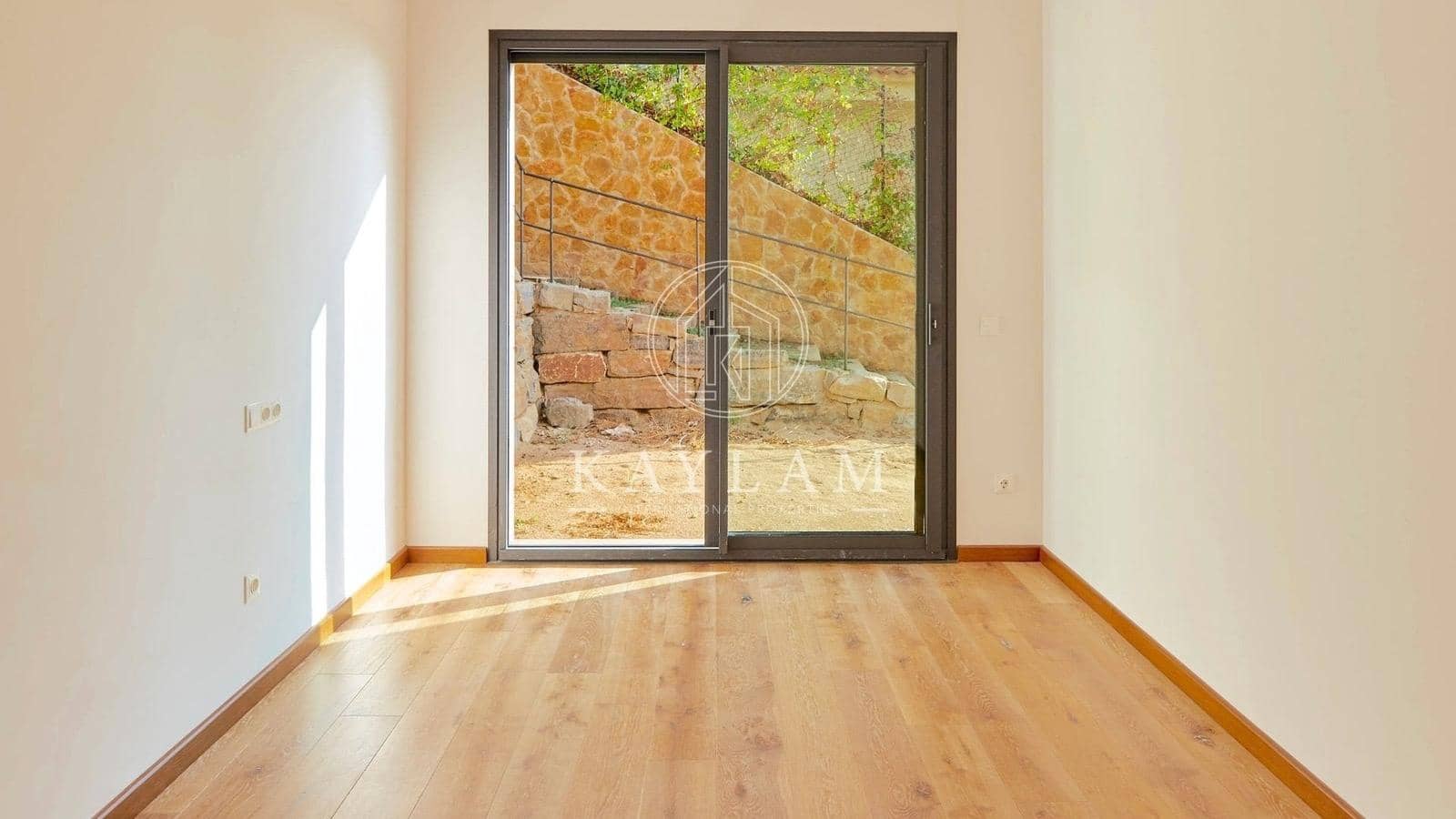 4 Zimmer Villa zu verkaufen in Lloret de Mar - 1.900.000 € (Ref: 8056617)