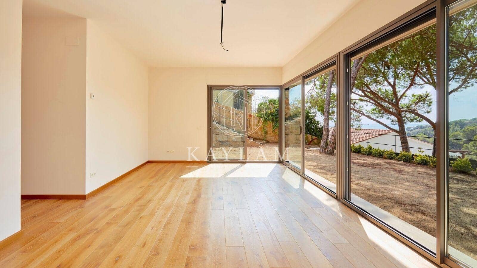 4 Zimmer Villa zu verkaufen in Lloret de Mar - 1.900.000 € (Ref: 8056617)