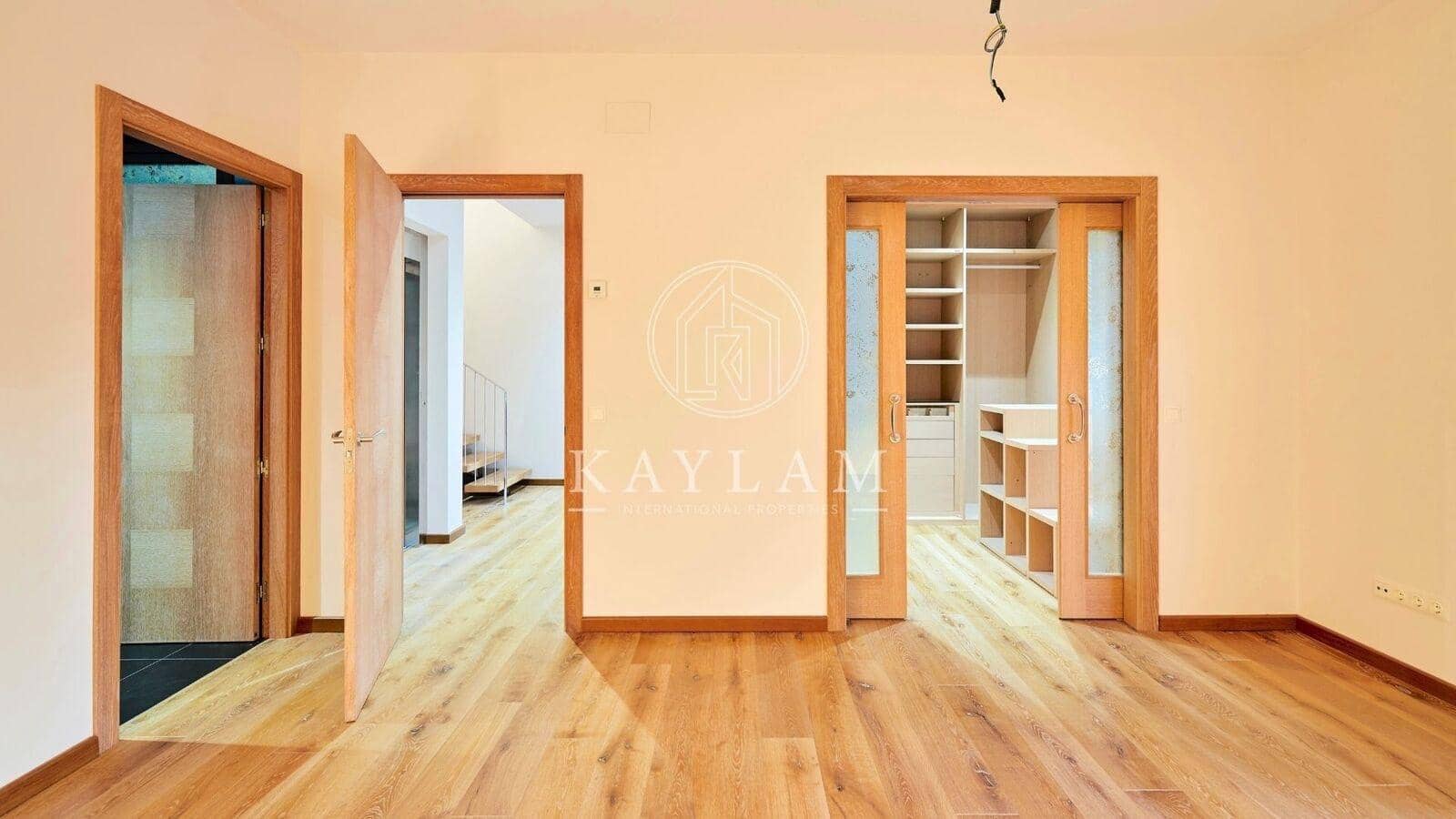 4 Zimmer Villa zu verkaufen in Lloret de Mar - 1.900.000 € (Ref: 8056617)