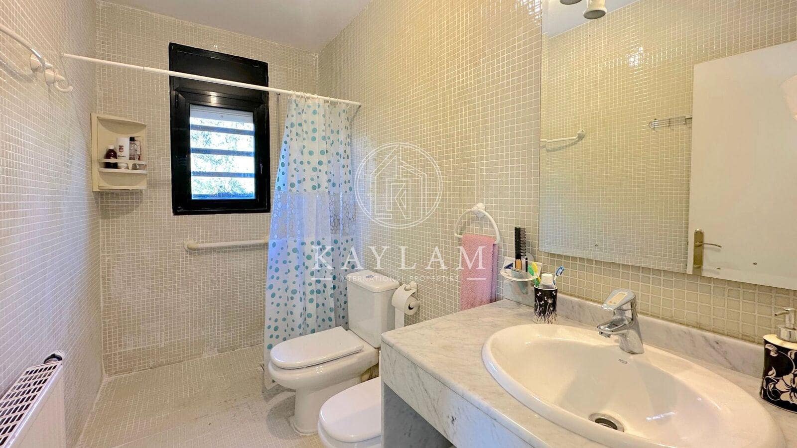 6 soveværelse Villa til salg i Can Carbonell - € 420.000 (Ref: 8056620)