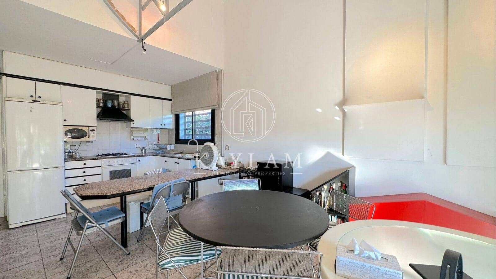 6 soveværelse Villa til salg i Can Carbonell - € 420.000 (Ref: 8056620)