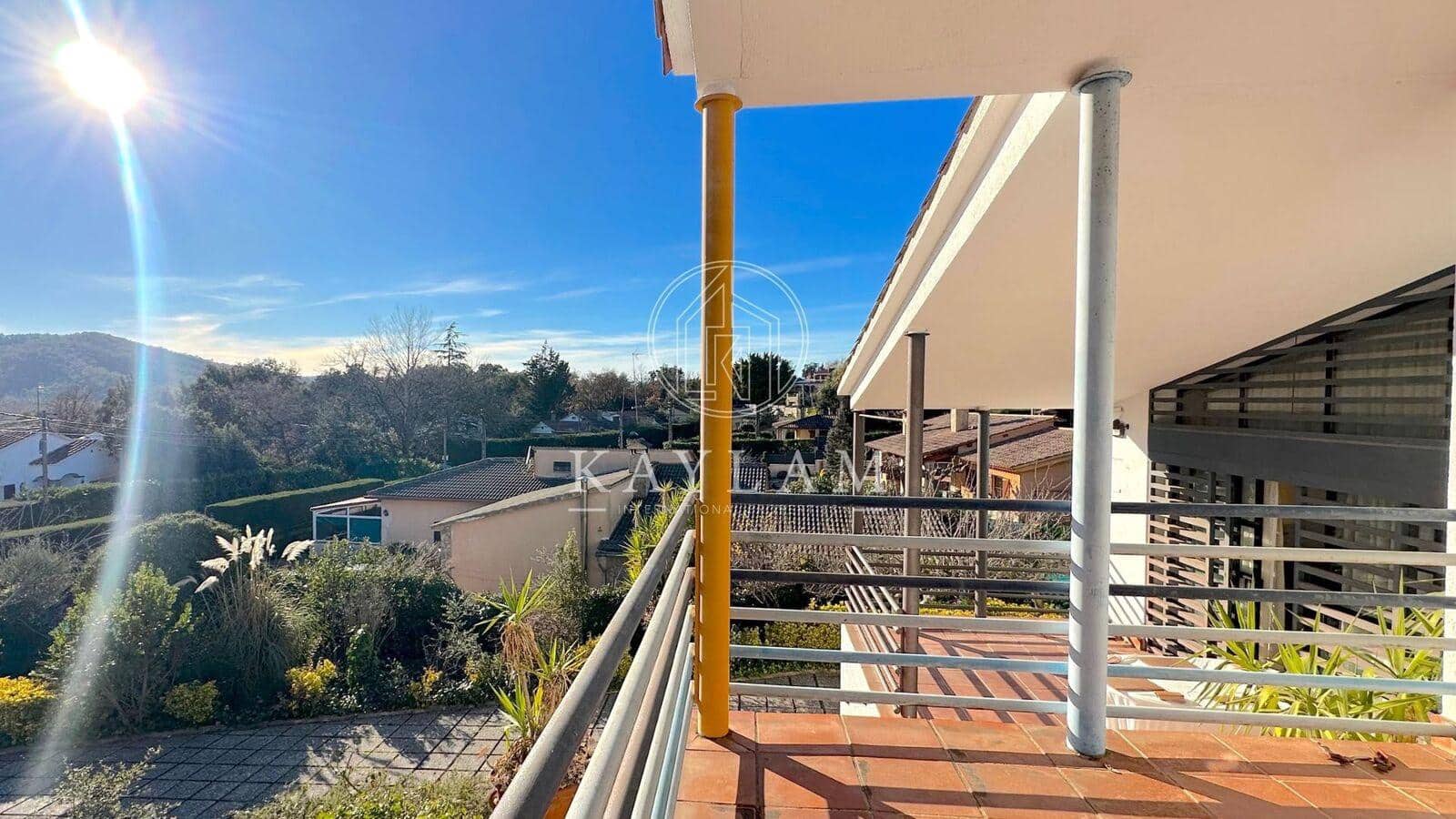 6 soveværelse Villa til salg i Can Carbonell - € 420.000 (Ref: 8056620)