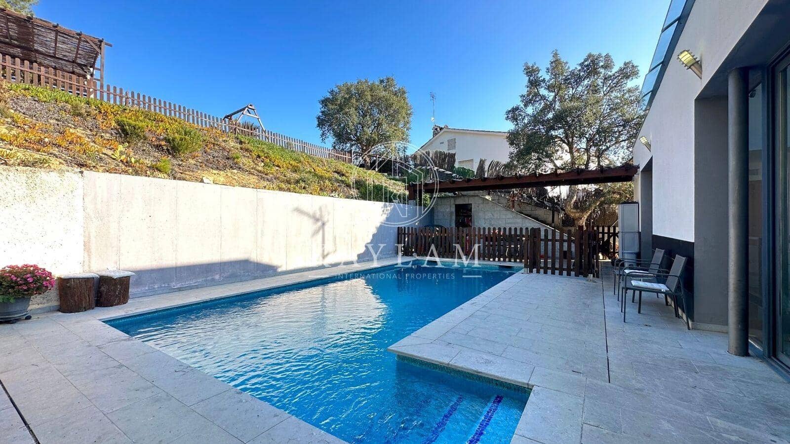 4 sypialnia Willa na sprzedaż w Lloret de Mar - 663 000 € (Ref: 8069389)